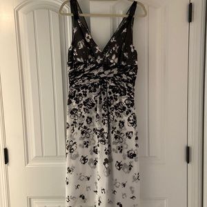 Ladies White House Black Market